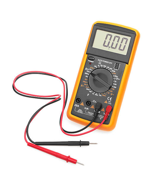 Autoaccu testen met multimeter
