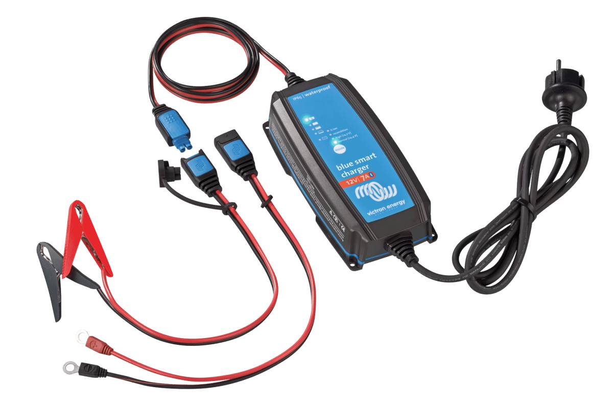 Victron Blue Smart IP65 12/7 acculader voor camper